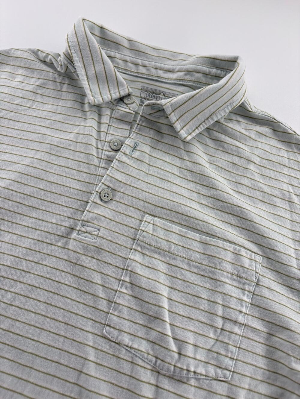 Patagonia Men's Medium Popover Polo Shirt Sage Green Striped Pocket Made in Peru